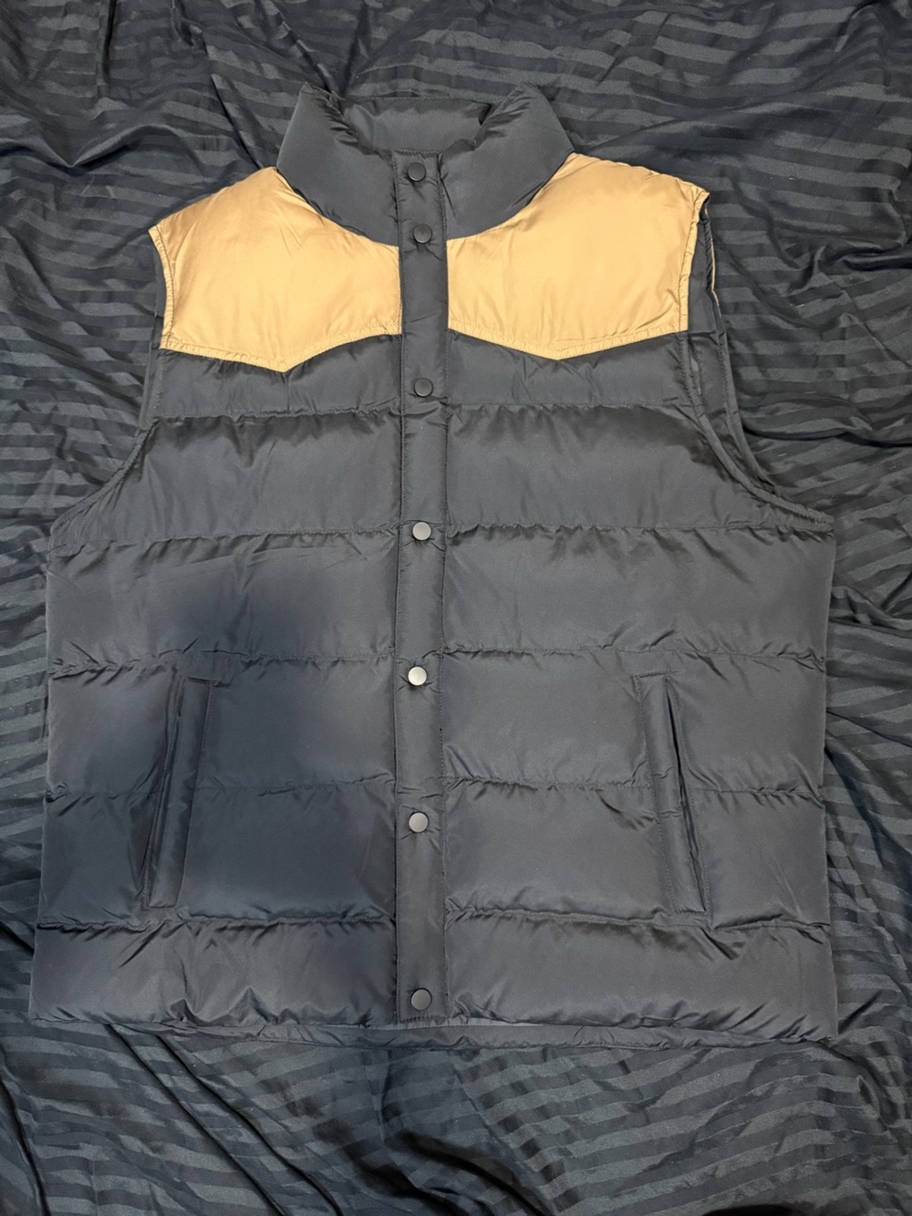 Arizona Jean Company Black Puffer Vest with Tan Panels